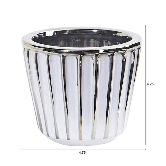 4.5" Ceramic White Vase with Silver Burnishing